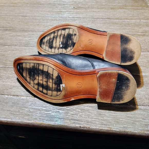 Men's Size 11 Oxford Dress Shoes - Picture 5 of 5